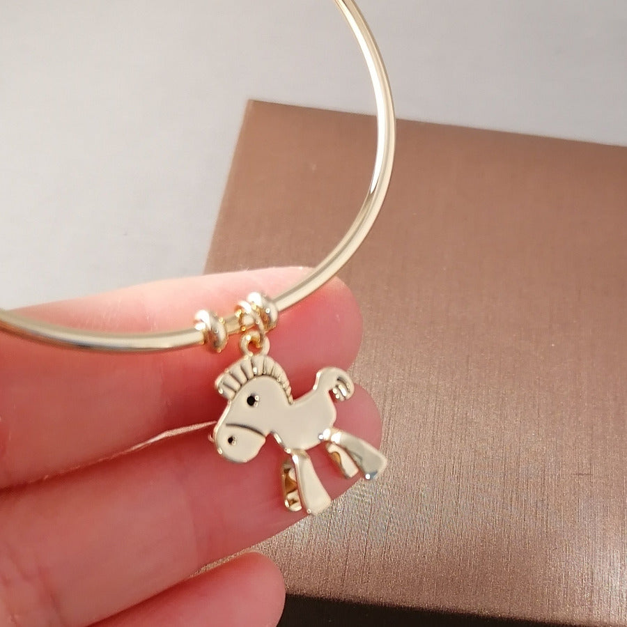 Shining Pony Charm Bangle