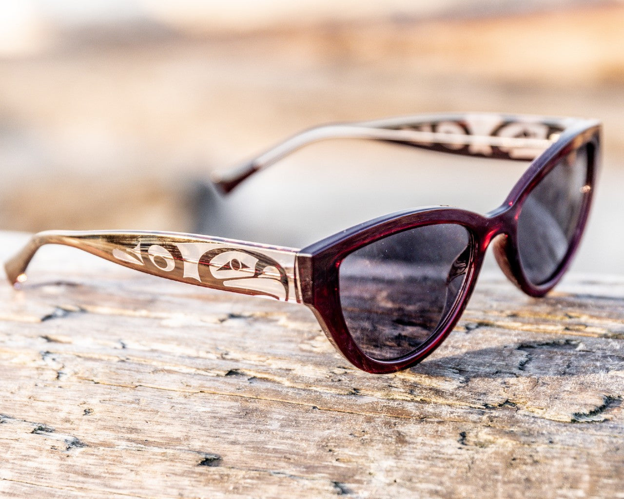 Skye, Cat Eye Sunglass, Eagle (Black / Ruby)