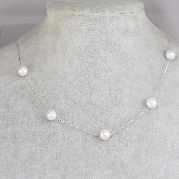 Floating Pearl Necklace