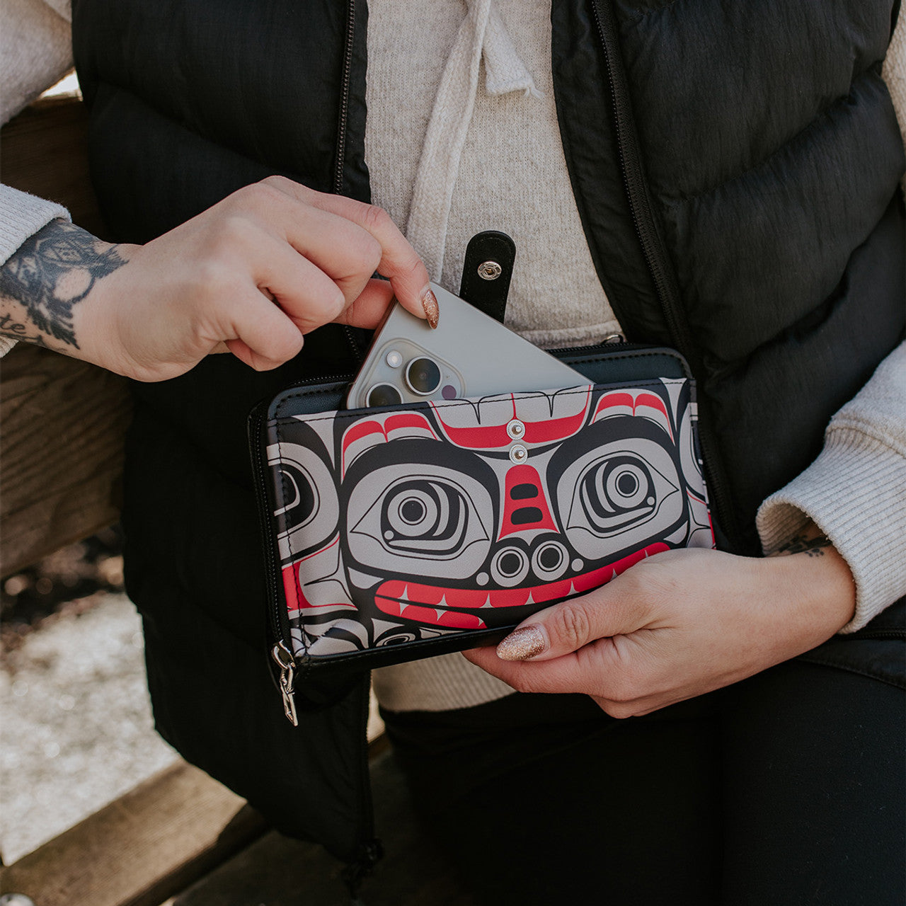 Smartphone Crossbody Bag - Bear by Morgan Asoyuf