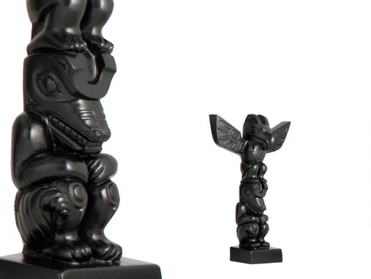 Thunderbird, Wolf Black Stone Totem  4.5" ~ 9.5"
