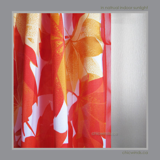 Maple leaf scarf ( Red )