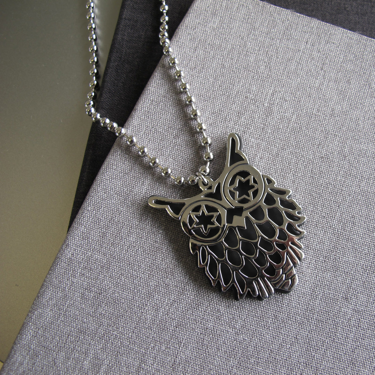 Cutout owl pendant long neckace