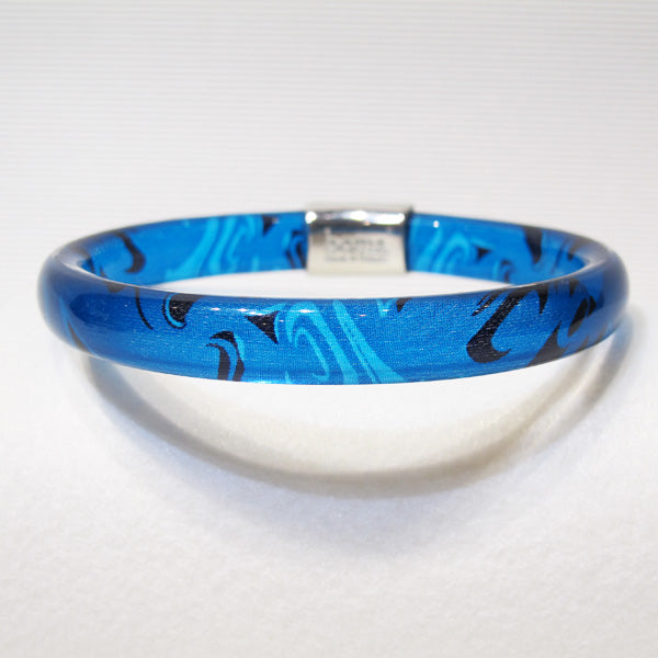 Corrine Hunt Silk Inspiration Bangle. Turquoise.