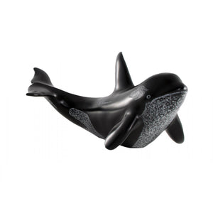 Orca Sculpture – Spirit of Family and Unity
