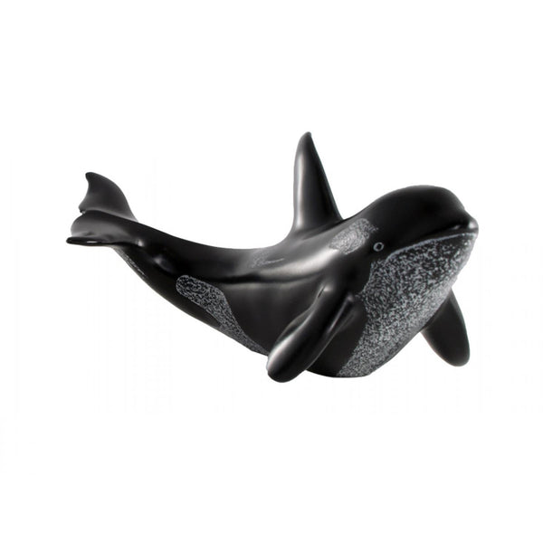 Orca Sculpture – Spirit of Family and Unity