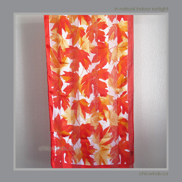 Maple leaf scarf ( Red )