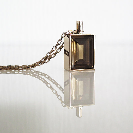 Architecture Inspired Cuboid Long Necklace (gold)