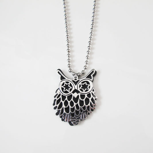 Cutout owl pendant long neckace